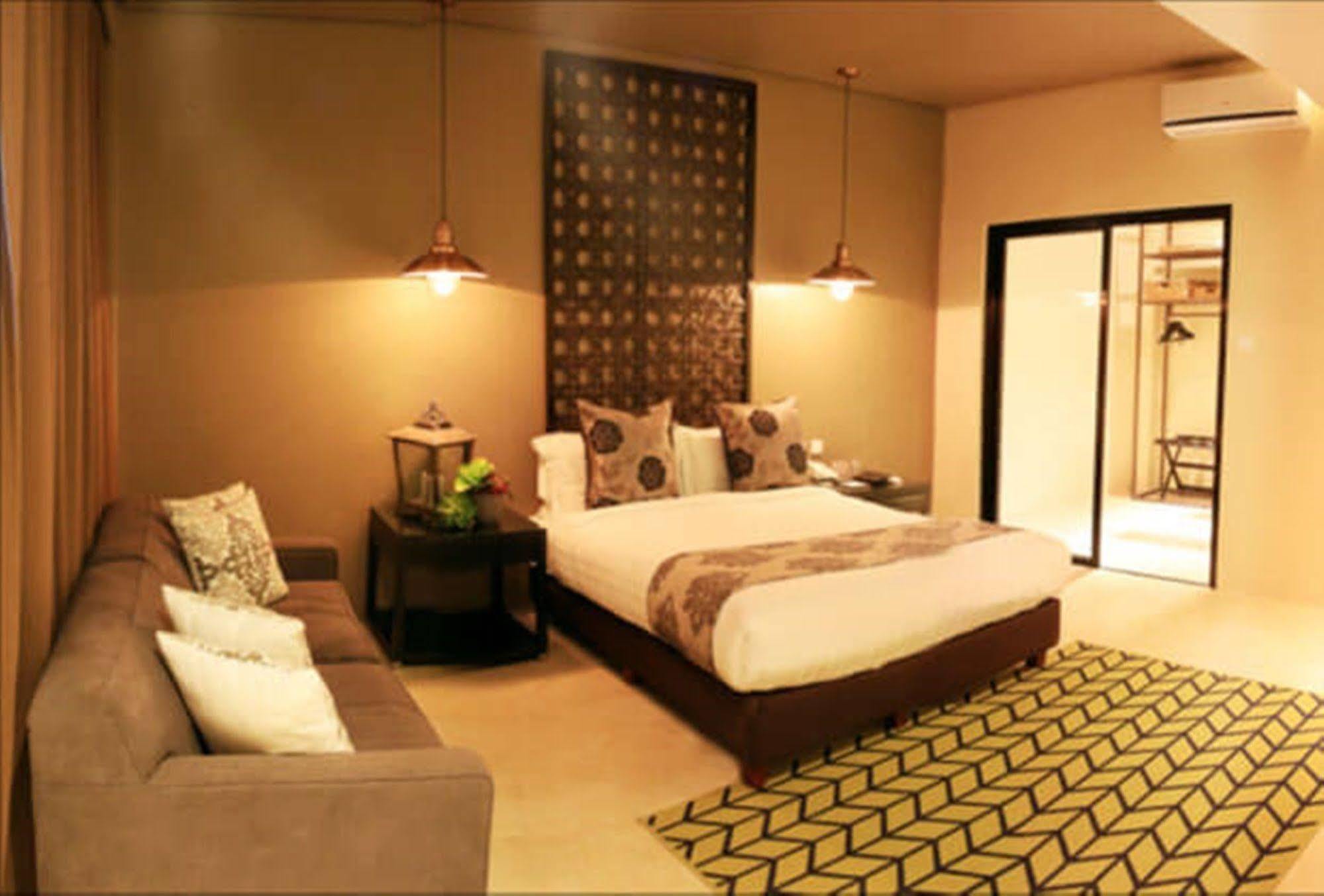 The Oriental Leyte Hotel Palo Eksteriør billede